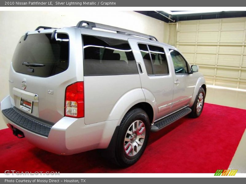 Silver Lightning Metallic / Graphite 2010 Nissan Pathfinder LE