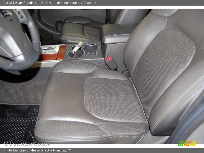 Silver Lightning Metallic / Graphite 2010 Nissan Pathfinder LE