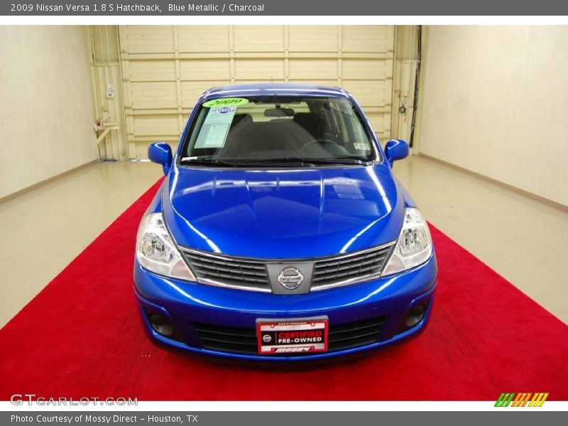 Blue Metallic / Charcoal 2009 Nissan Versa 1.8 S Hatchback