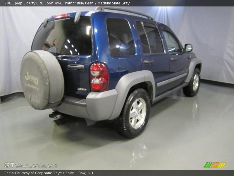 Patriot Blue Pearl / Medium Slate Gray 2005 Jeep Liberty CRD Sport 4x4