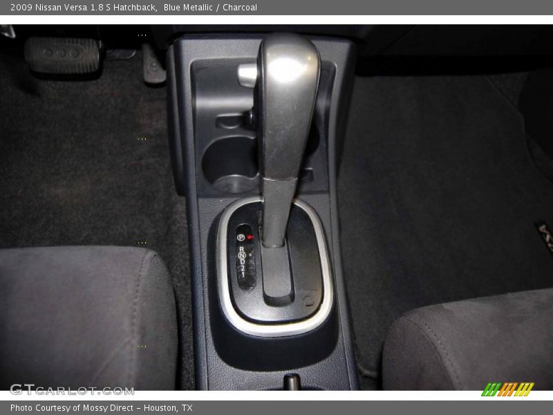 Blue Metallic / Charcoal 2009 Nissan Versa 1.8 S Hatchback