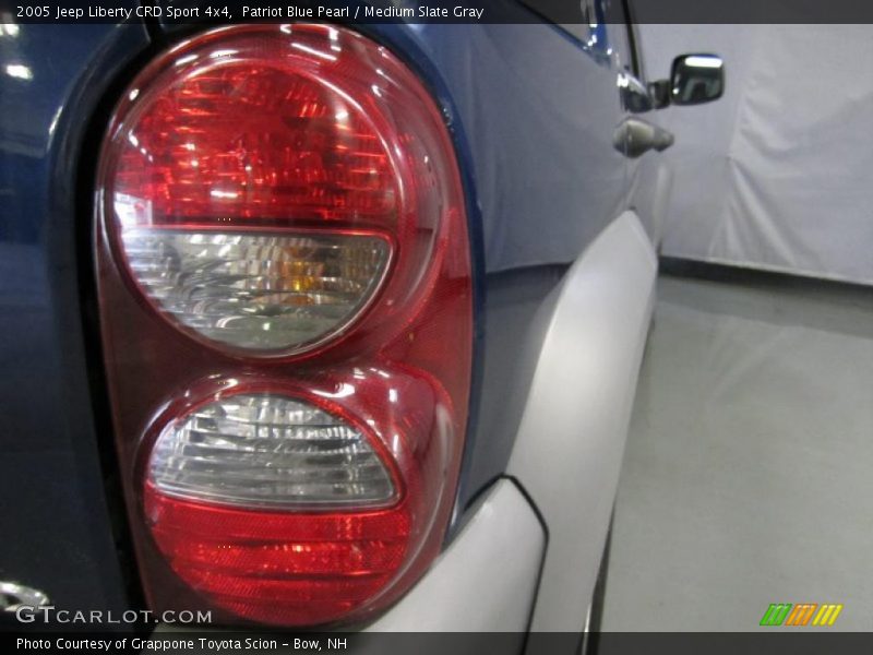 Patriot Blue Pearl / Medium Slate Gray 2005 Jeep Liberty CRD Sport 4x4