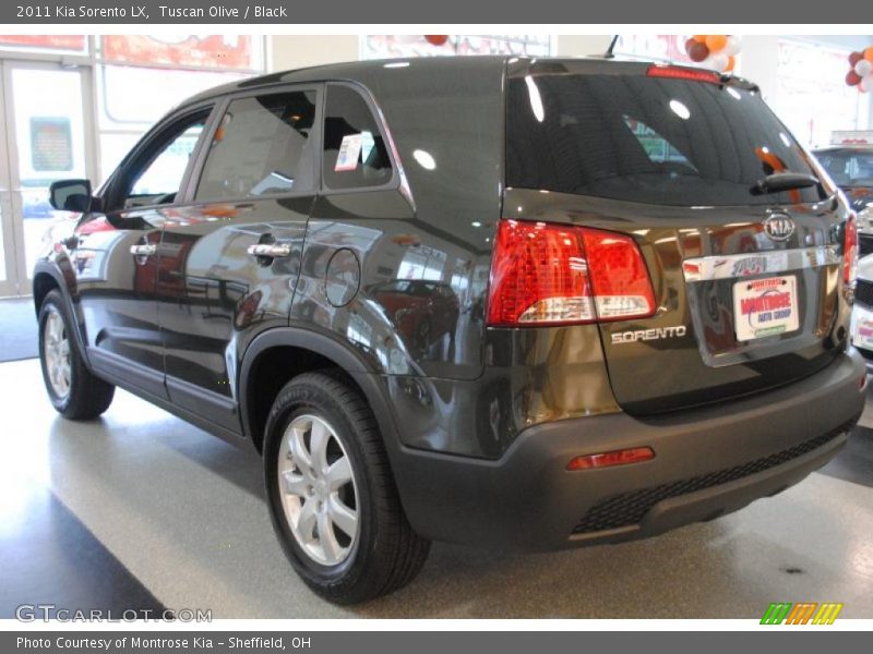 Tuscan Olive / Black 2011 Kia Sorento LX