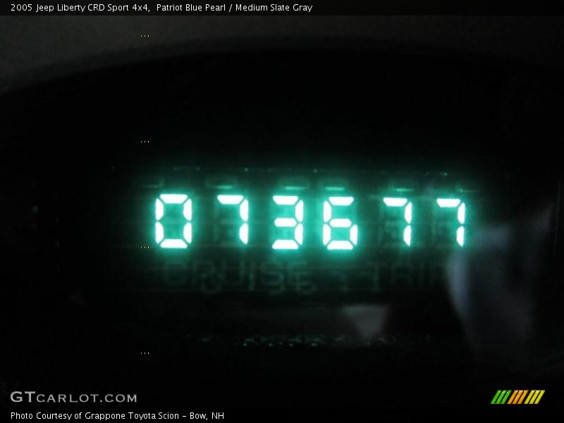 Patriot Blue Pearl / Medium Slate Gray 2005 Jeep Liberty CRD Sport 4x4