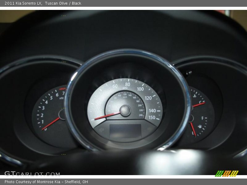 Tuscan Olive / Black 2011 Kia Sorento LX
