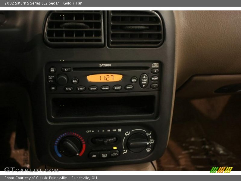 Gold / Tan 2002 Saturn S Series SL2 Sedan