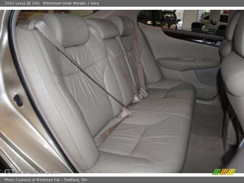 Millennium Silver Metallic / Ivory 2003 Lexus ES 300