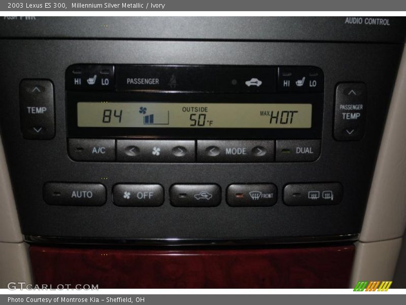 Millennium Silver Metallic / Ivory 2003 Lexus ES 300