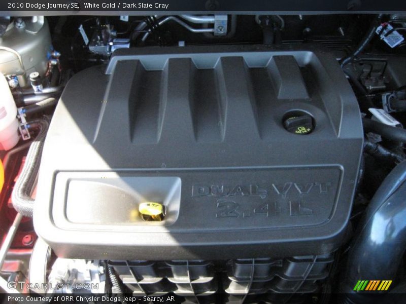 White Gold / Dark Slate Gray 2010 Dodge Journey SE