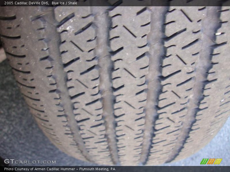 Blue Ice / Shale 2005 Cadillac DeVille DHS