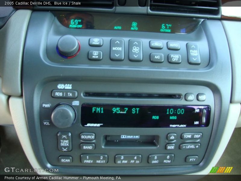Blue Ice / Shale 2005 Cadillac DeVille DHS