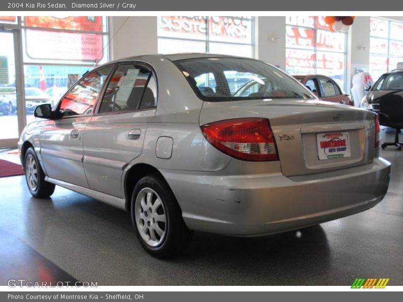 Diamond Silver / Gray 2004 Kia Rio Sedan