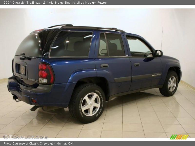 Indigo Blue Metallic / Medium Pewter 2004 Chevrolet TrailBlazer LS 4x4