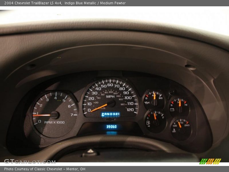 Indigo Blue Metallic / Medium Pewter 2004 Chevrolet TrailBlazer LS 4x4