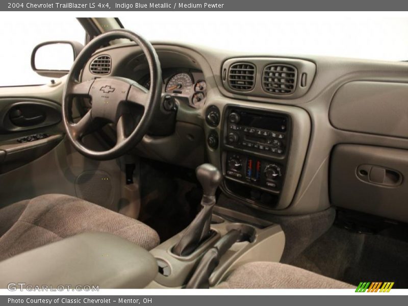 Indigo Blue Metallic / Medium Pewter 2004 Chevrolet TrailBlazer LS 4x4