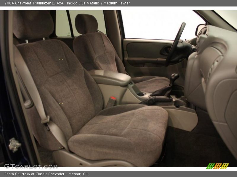 Indigo Blue Metallic / Medium Pewter 2004 Chevrolet TrailBlazer LS 4x4