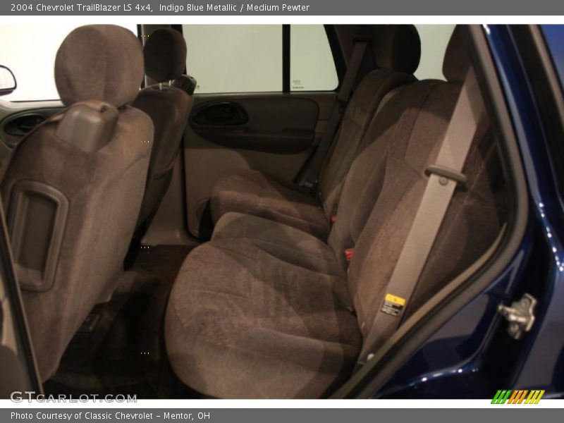 Indigo Blue Metallic / Medium Pewter 2004 Chevrolet TrailBlazer LS 4x4