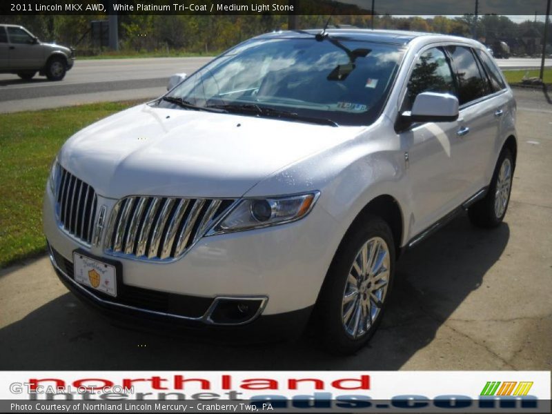 White Platinum Tri-Coat / Medium Light Stone 2011 Lincoln MKX AWD