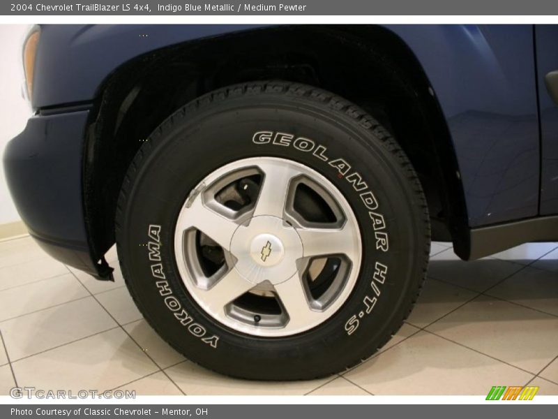 Indigo Blue Metallic / Medium Pewter 2004 Chevrolet TrailBlazer LS 4x4