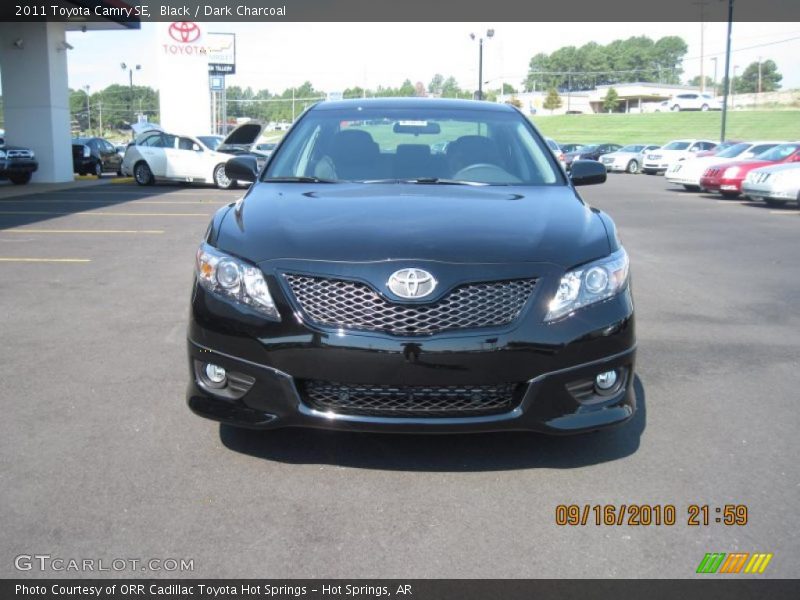 Black / Dark Charcoal 2011 Toyota Camry SE