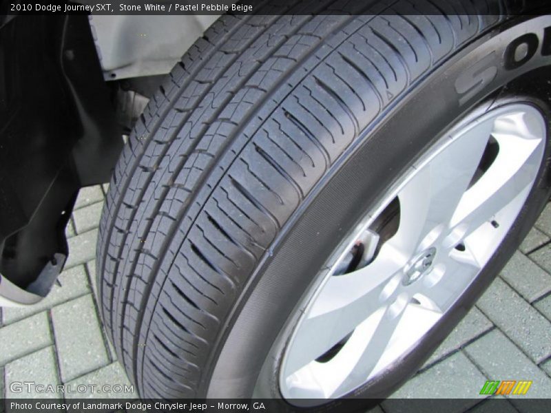 Stone White / Pastel Pebble Beige 2010 Dodge Journey SXT