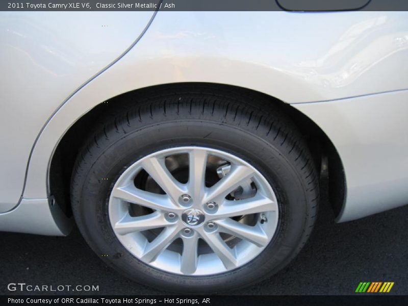 Classic Silver Metallic / Ash 2011 Toyota Camry XLE V6