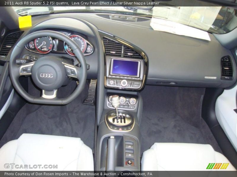Lava Grey Pearl Effect / Lunar Silver Nappa Leather 2011 Audi R8 Spyder 5.2 FSI quattro