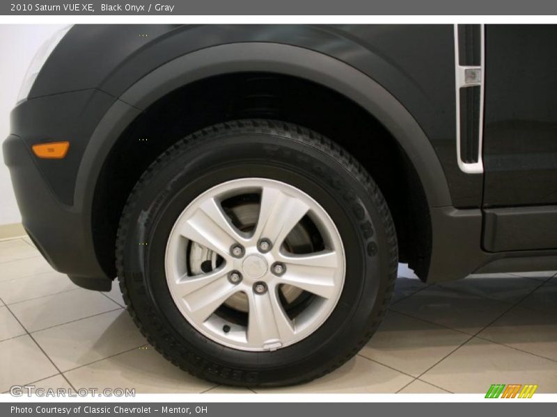 Black Onyx / Gray 2010 Saturn VUE XE