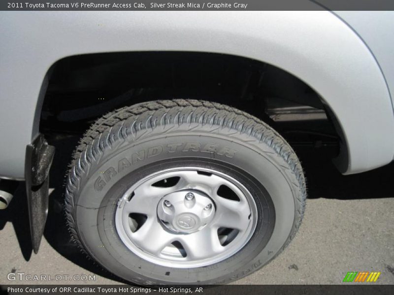Silver Streak Mica / Graphite Gray 2011 Toyota Tacoma V6 PreRunner Access Cab