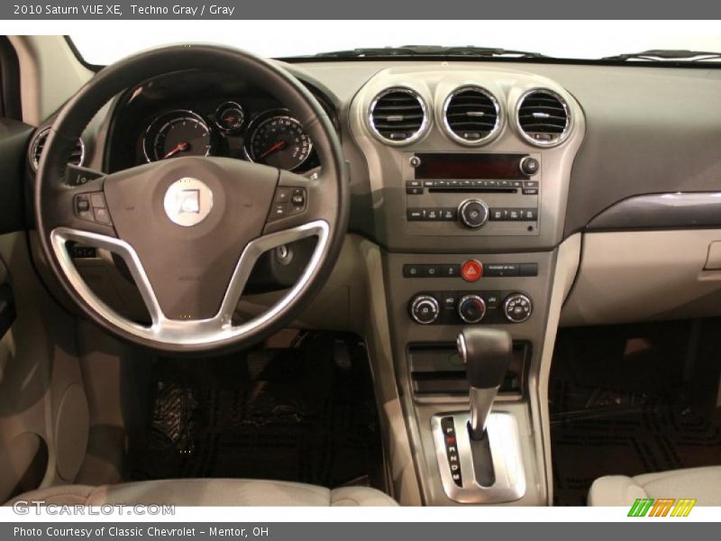 Techno Gray / Gray 2010 Saturn VUE XE