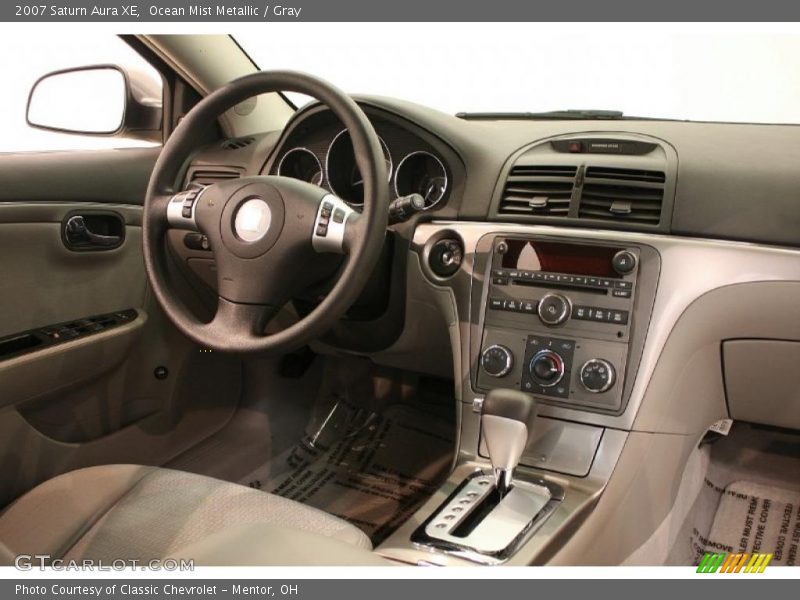 Ocean Mist Metallic / Gray 2007 Saturn Aura XE