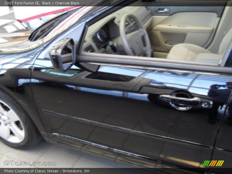 Black / Charcoal Black 2007 Ford Fusion SE