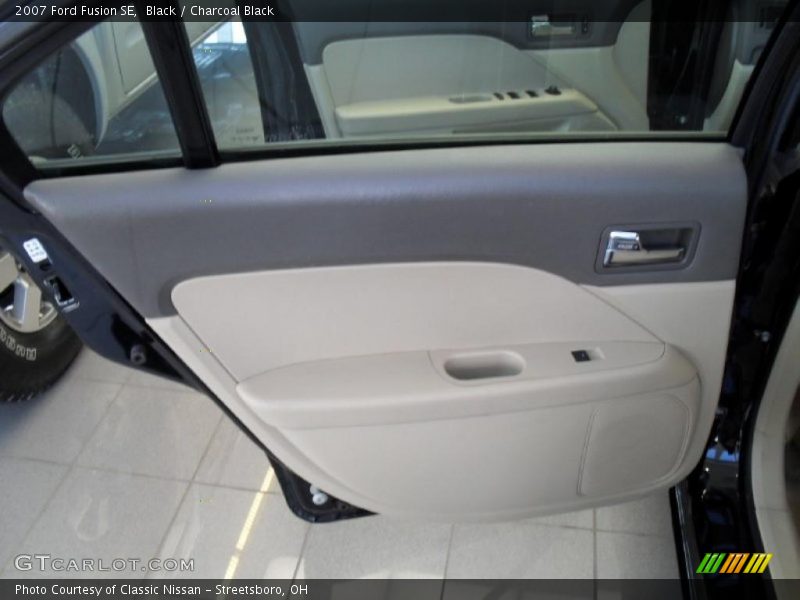 Black / Charcoal Black 2007 Ford Fusion SE