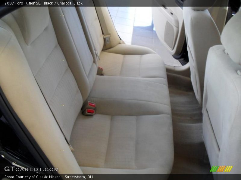Black / Charcoal Black 2007 Ford Fusion SE