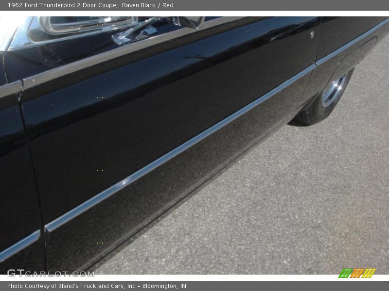 Raven Black / Red 1962 Ford Thunderbird 2 Door Coupe