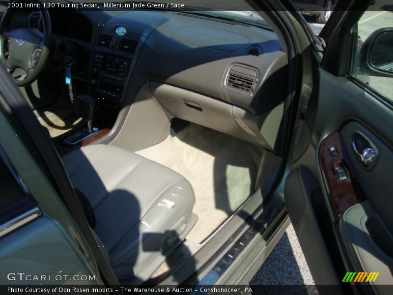 Millenium Jade Green / Sage 2001 Infiniti I 30 Touring Sedan