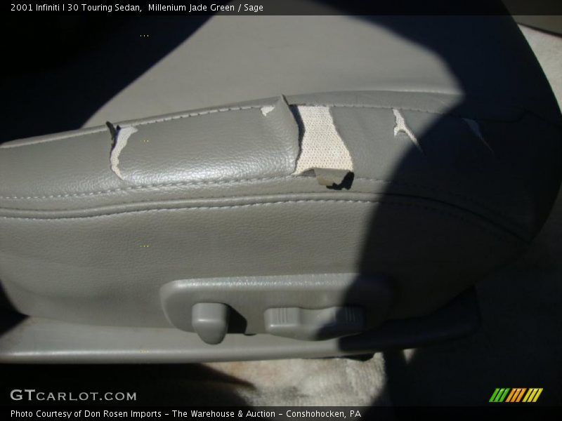 Millenium Jade Green / Sage 2001 Infiniti I 30 Touring Sedan