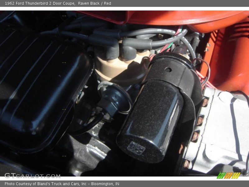 Raven Black / Red 1962 Ford Thunderbird 2 Door Coupe