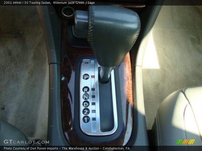 Millenium Jade Green / Sage 2001 Infiniti I 30 Touring Sedan