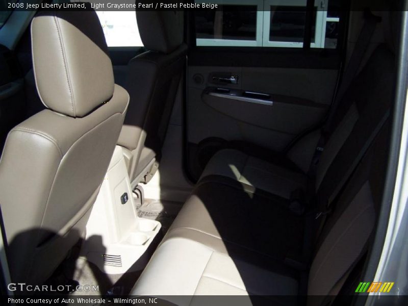 Light Graystone Pearl / Pastel Pebble Beige 2008 Jeep Liberty Limited