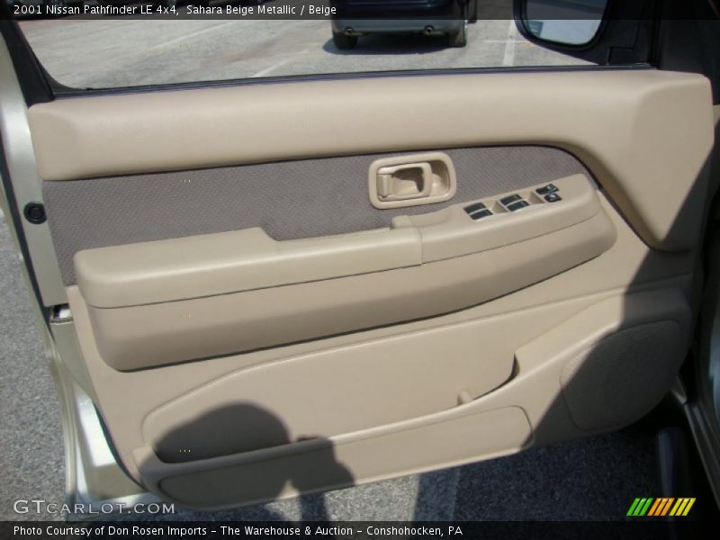 Sahara Beige Metallic / Beige 2001 Nissan Pathfinder LE 4x4