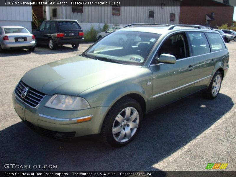 Fresco Green Metallic / Beige 2002 Volkswagen Passat GLX Wagon