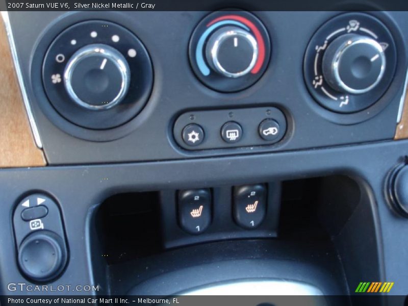 Silver Nickel Metallic / Gray 2007 Saturn VUE V6