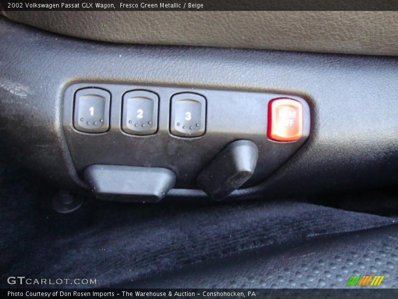 Fresco Green Metallic / Beige 2002 Volkswagen Passat GLX Wagon