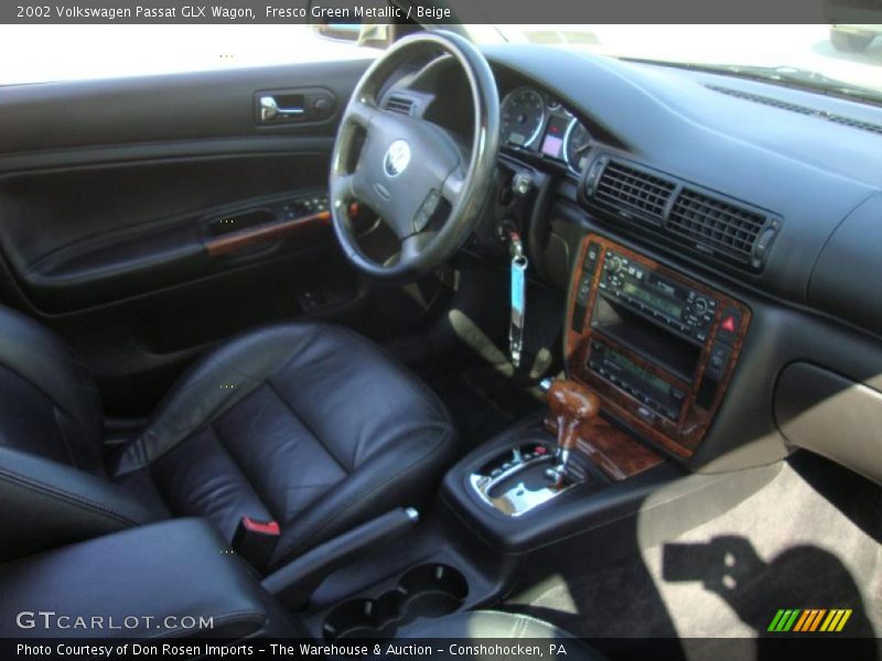 Fresco Green Metallic / Beige 2002 Volkswagen Passat GLX Wagon