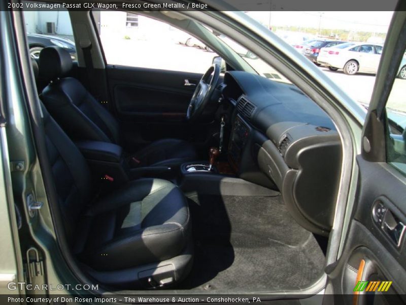 Fresco Green Metallic / Beige 2002 Volkswagen Passat GLX Wagon