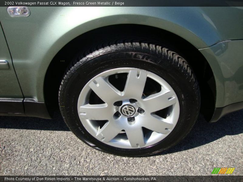 Fresco Green Metallic / Beige 2002 Volkswagen Passat GLX Wagon