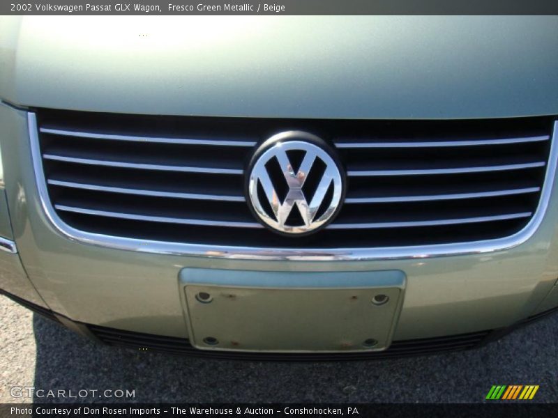 Fresco Green Metallic / Beige 2002 Volkswagen Passat GLX Wagon