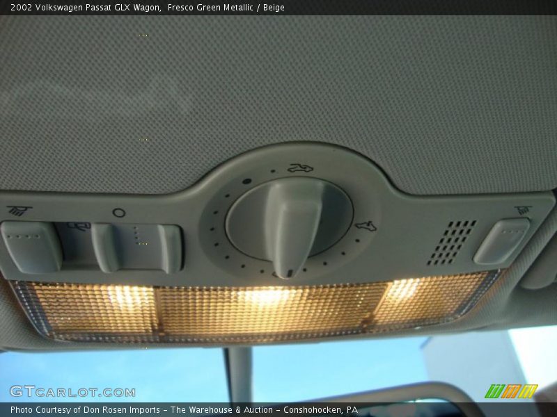 Fresco Green Metallic / Beige 2002 Volkswagen Passat GLX Wagon