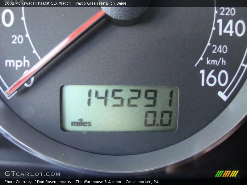 Fresco Green Metallic / Beige 2002 Volkswagen Passat GLX Wagon